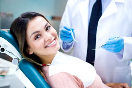 Відбілювання зубів у стоматолога